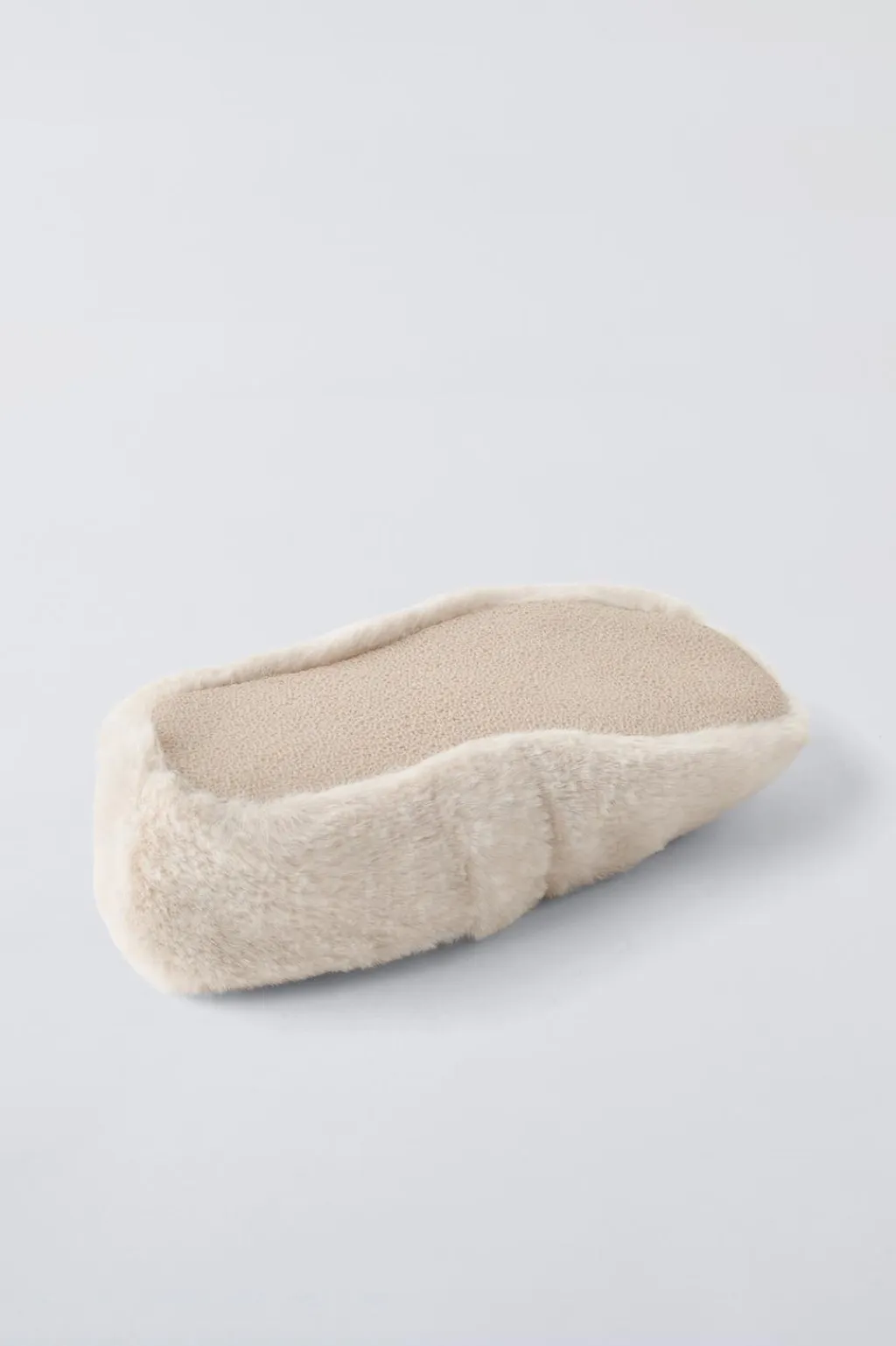 Niños ZARA 1½ - 6 Años·Zapatos<ZAPATILLAS DE CASA PELO