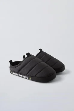 Niños ZARA 6 - 14 Años·Zapatos|6 - 14 Años·Zapatos<ZAPATILLAS DE CASA TEXTO