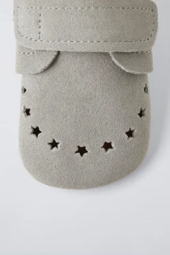 Niños ZARA 0 - 6 Meses·Patucos<ZAPATO ESTRELLAS PIEL