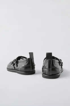 Niños ZARA 1½ - 6 Años·Zapatos|1½ - 6 Años·Zapatos<ZAPATO HEBILLAS