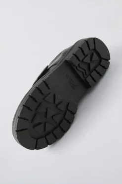 Niños ZARA 1½ - 6 Años·Zapatos|1½ - 6 Años·Trajes<ZAPATO PIEL