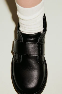 Niños ZARA 1½ - 6 Años·Zapatos|1½ - 6 Años·Trajes<ZAPATO PIEL